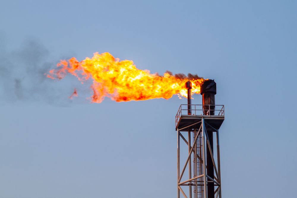 Featured image for “Cameroon’s state oil refinery temporary halts production after blast”