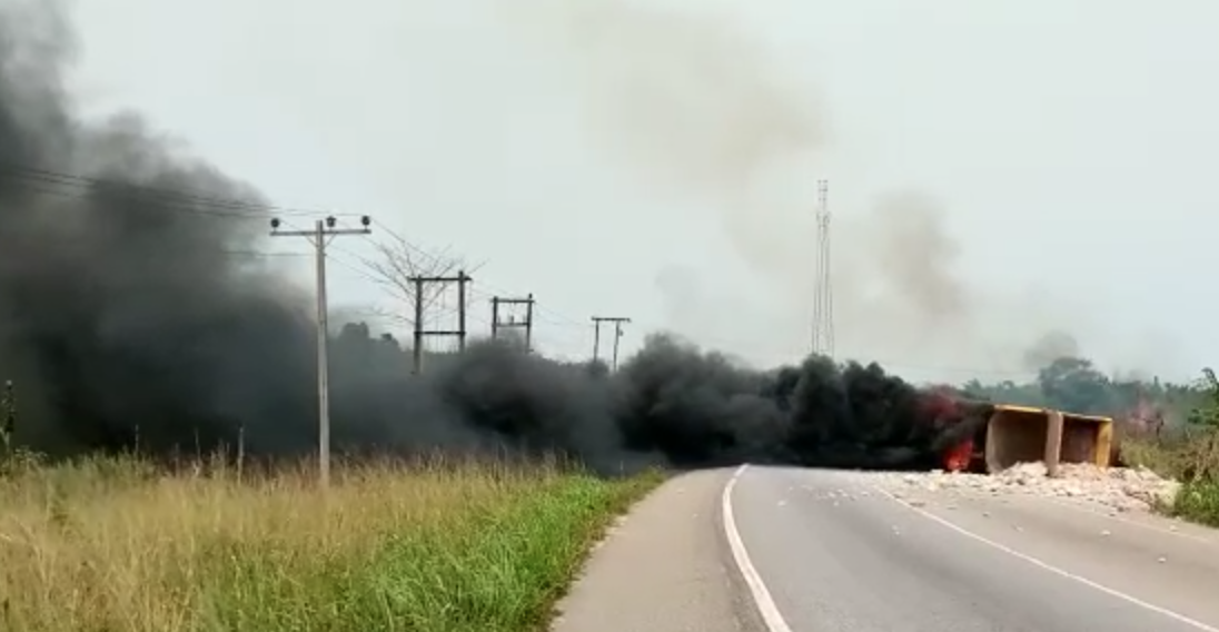 Featured image for “About 15 feared dead after car crash in Shama – Ghana”