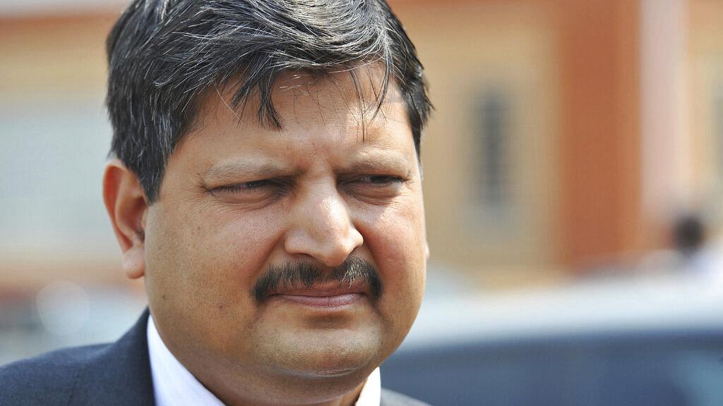 Featured image for “Two suspects of South African state corruption arrested in UAE”