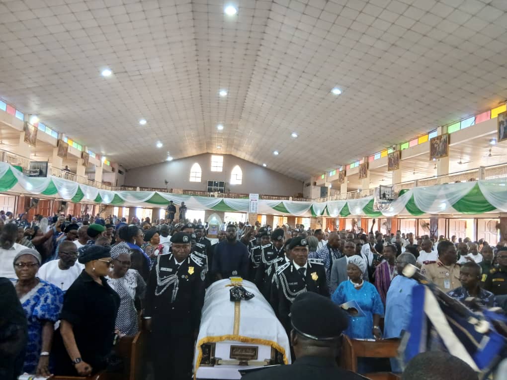 Featured image for “Nigeria: Former Inspector General of Police Solomon Arase Buried Amid Tears in Benin City”