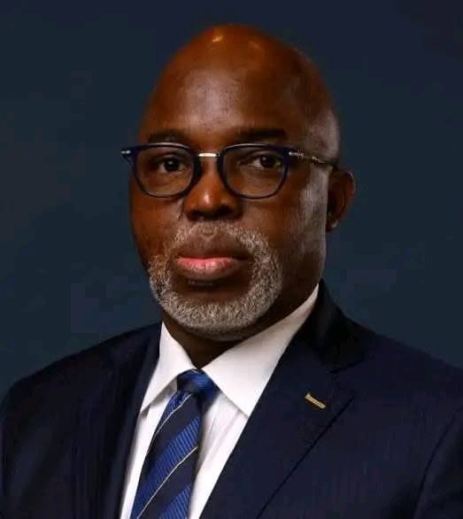 Featured image for “Pinnick Opens Up On Nigeria’s Turbulent Sponsorship History”