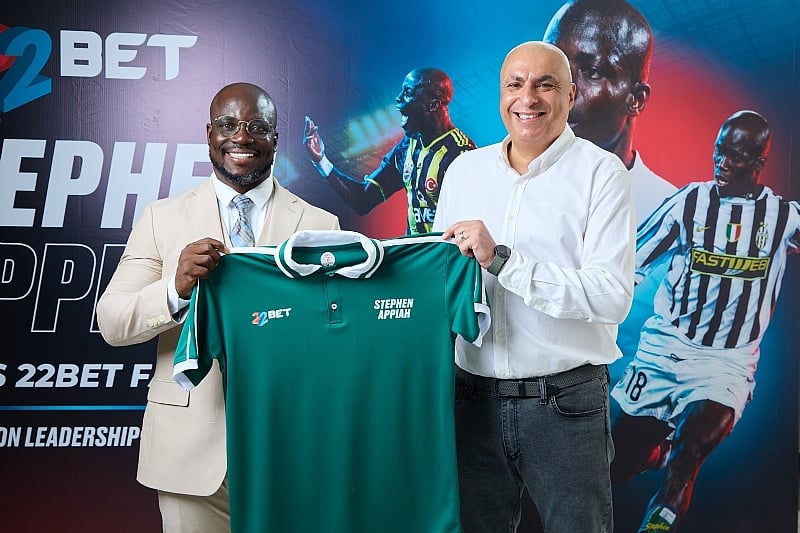 Featured image for “African legend Stephen Appiah joins Adebayor, Wanyama and Amokachi in 22Bet’s African Football Network”