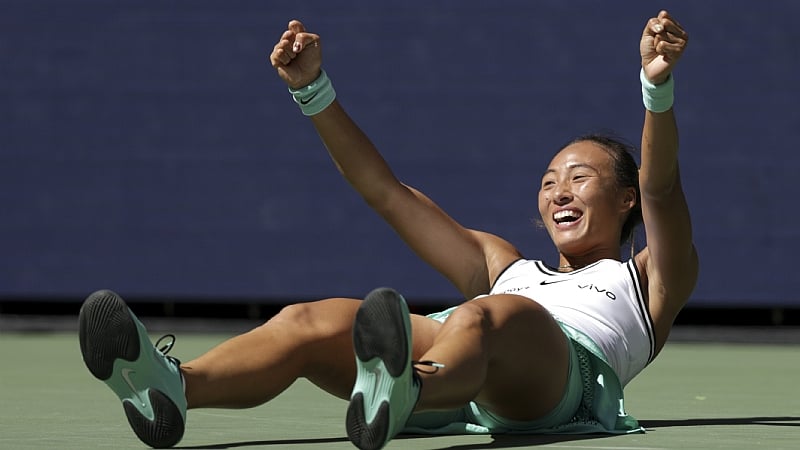 Featured image for “US Open 2026: Zheng Qinwen shocks Iga Swiatek to reach quarter-finals”